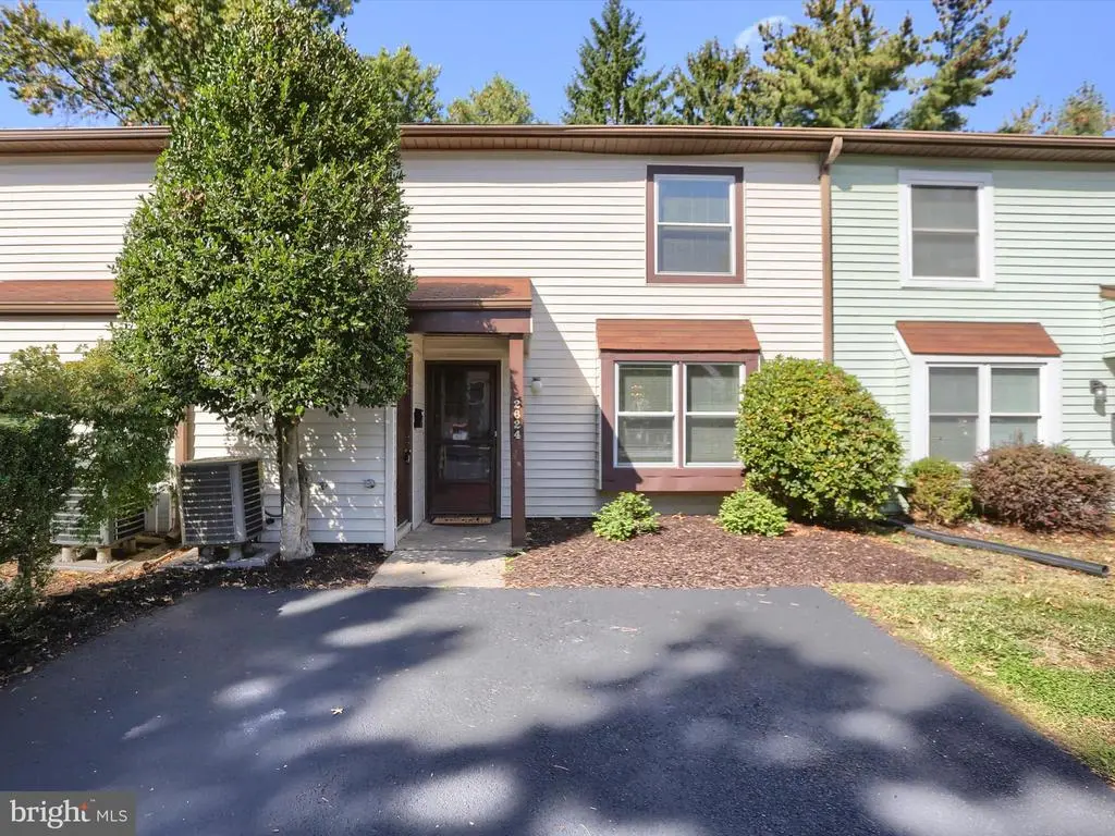 2624 Cranberry Cir, HARRISBURG