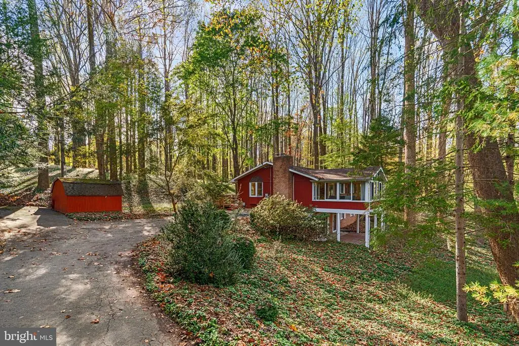 1502 Grooms Ln, Woodstock