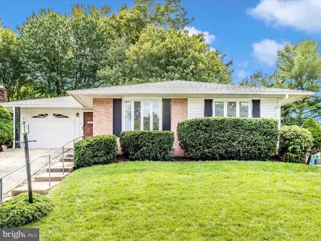 104 Evergreen Ct, Frederick