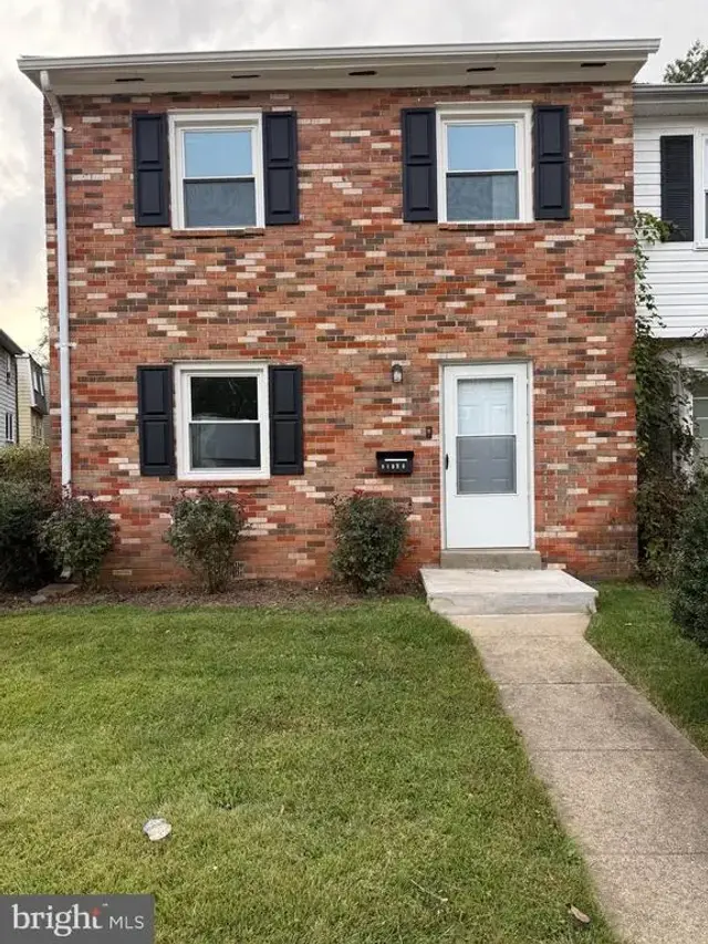 14748 Barksdale St, Woodbridge