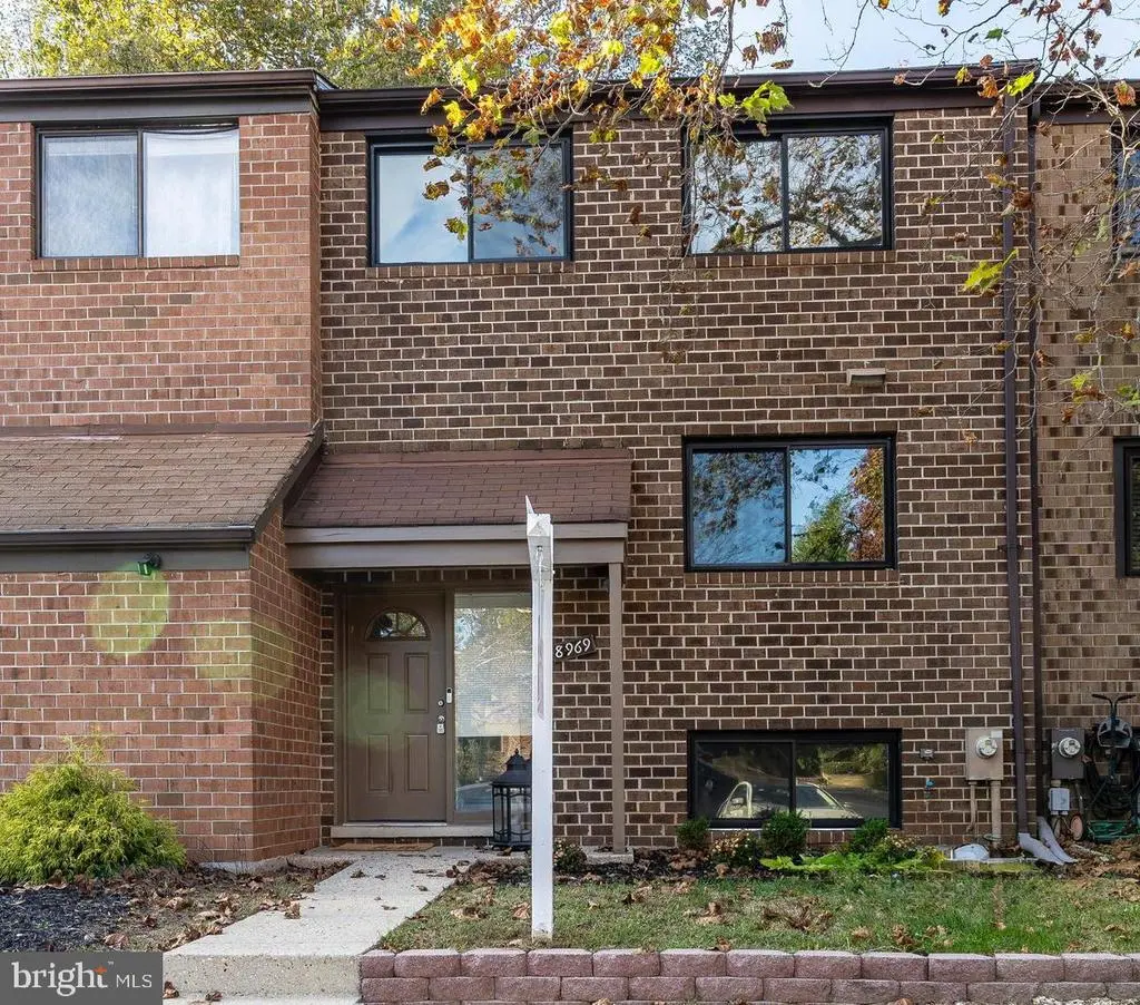 8969 Skyrock Ct, Columbia