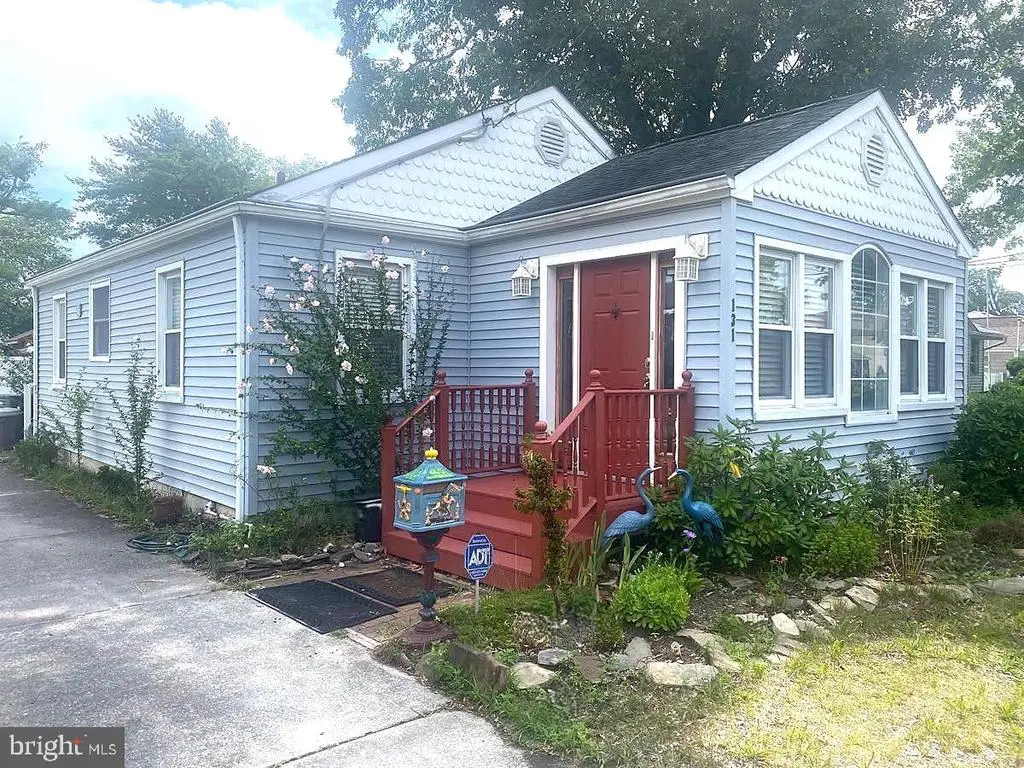 131 W Groveland Ave, SOMERS POINT