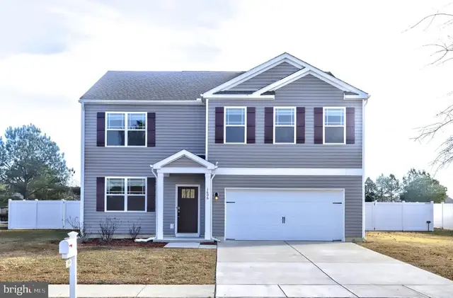 1606 Osprey Cir, Cambridge