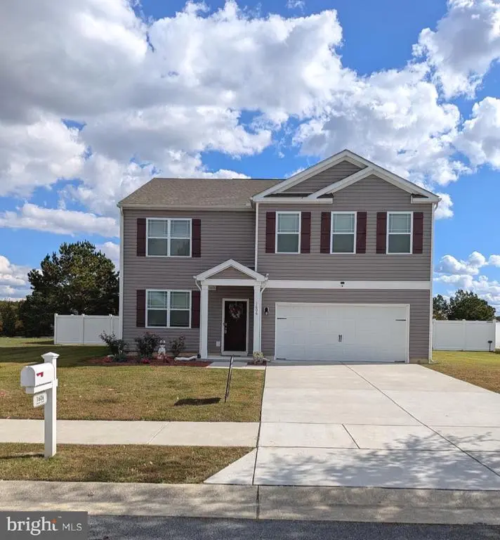 1606 Osprey Cir, Cambridge