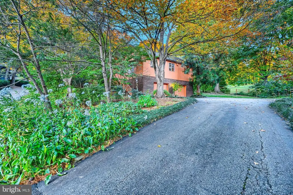 613 W Chesapeake Ave, Towson