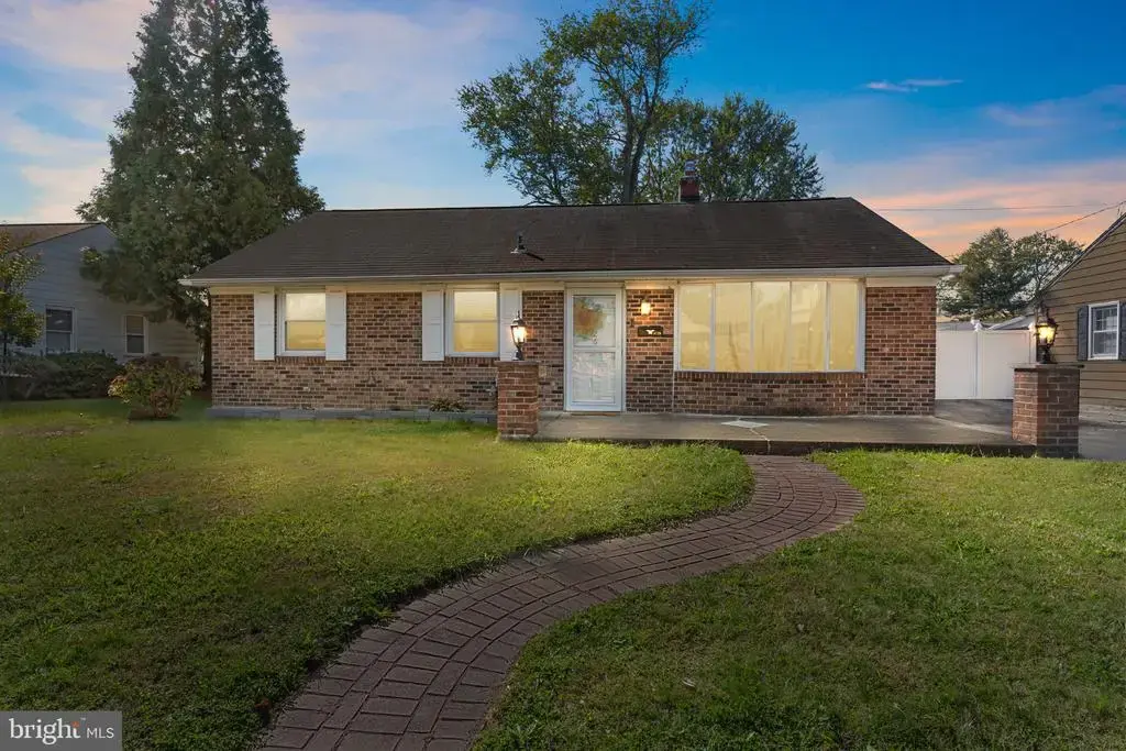 3726 Berkley Rd, BENSALEM