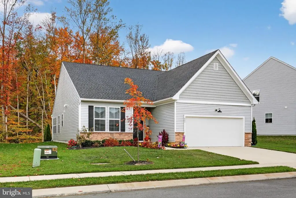 663 Mayfield Falls Dr, NEWARK