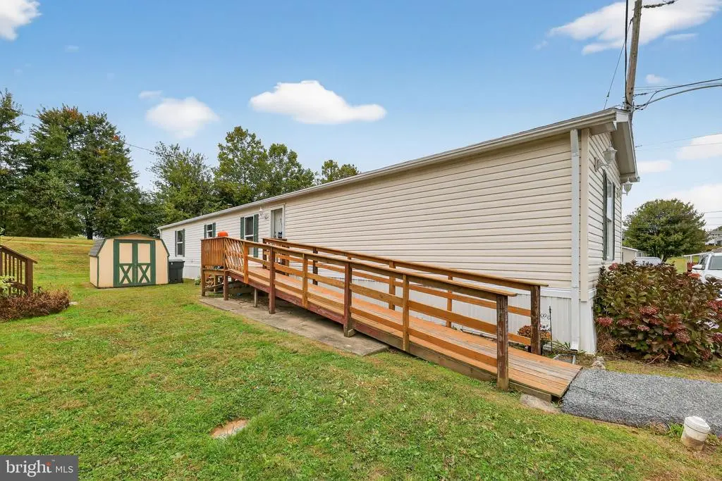 8 Penney Ln, COATESVILLE