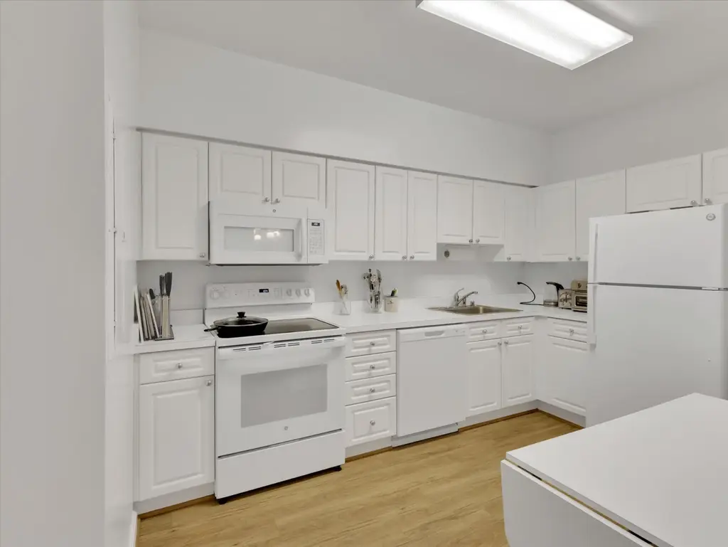 3200 N Leisure World Blvd #514, SILVER SPRING