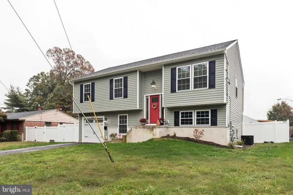 7812 Marion Ave, PENNSAUKEN