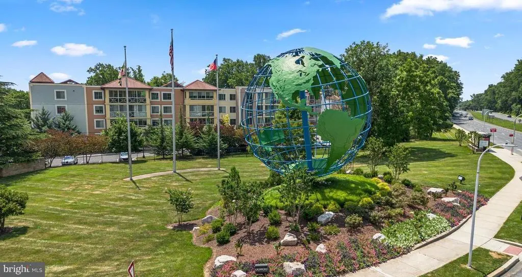 3005 S Leisure World Blvd #821, SILVER SPRING
