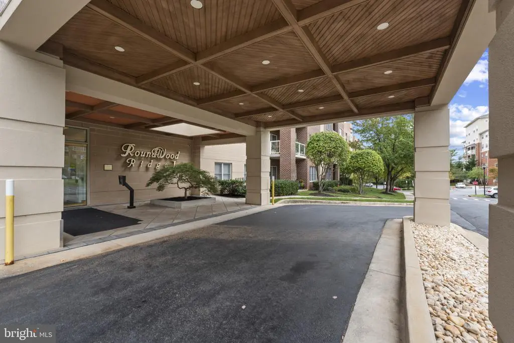 12240 Roundwood Rd #704, Lutherville Timonium