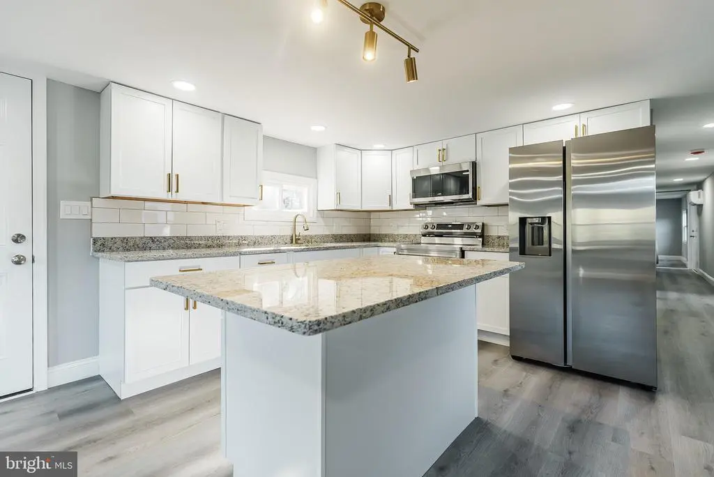 115-trlr Fifth St, Delaware City