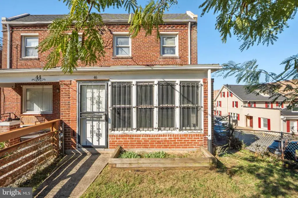 46 Burns St Ne, WASHINGTON