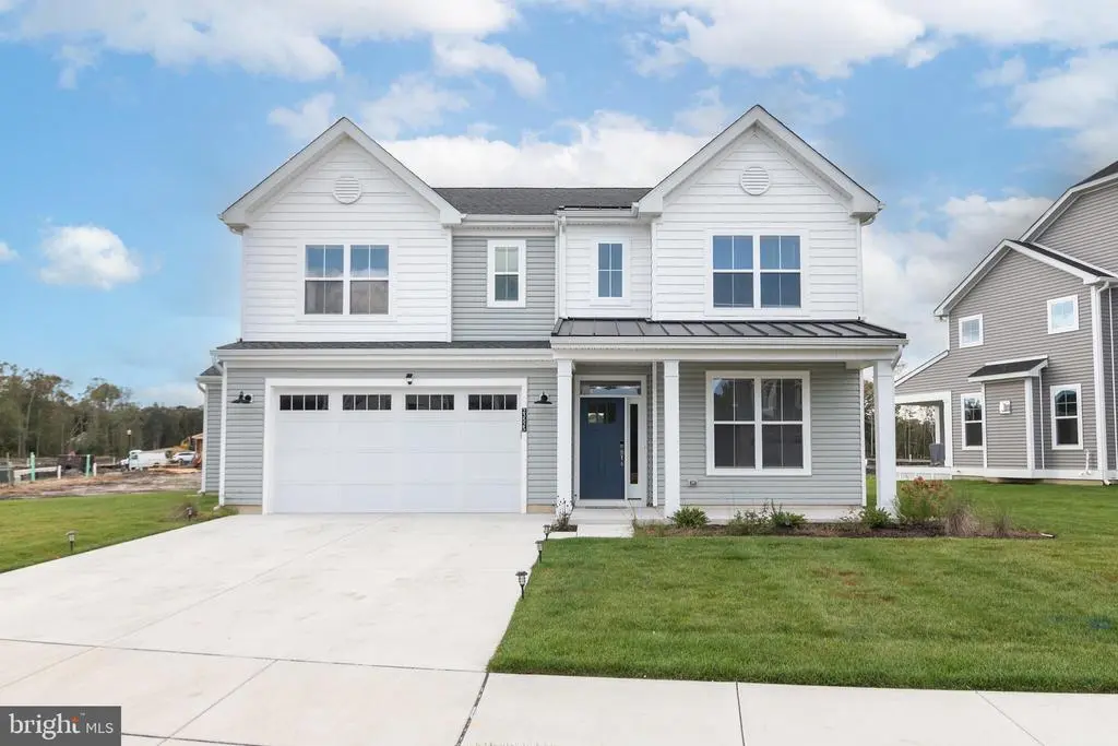 23525 E Gate Dr, Frankford