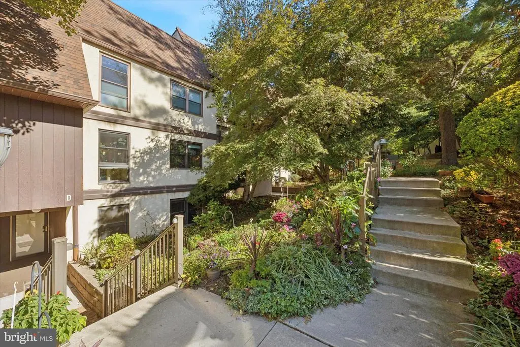 261 Shawmont Ave #d, PHILADELPHIA