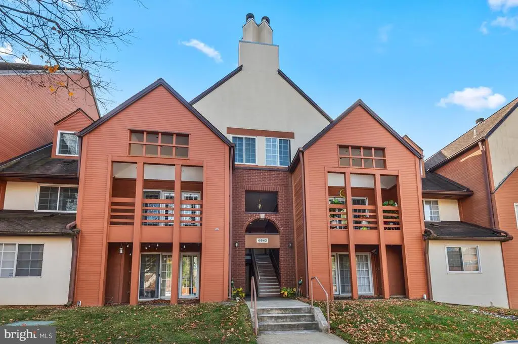 4942 Columbia Rd #5 37, Columbia