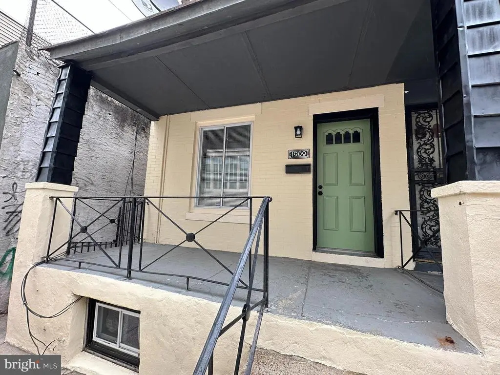 1909 S Hemberger St, Philadelphia