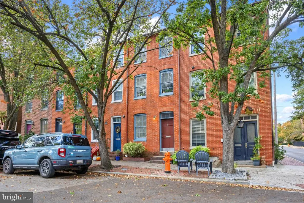 802 Leadenhall St, BALTIMORE