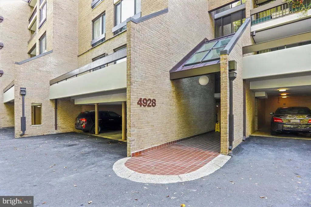 4928 Sentinel Dr #1-405, BETHESDA