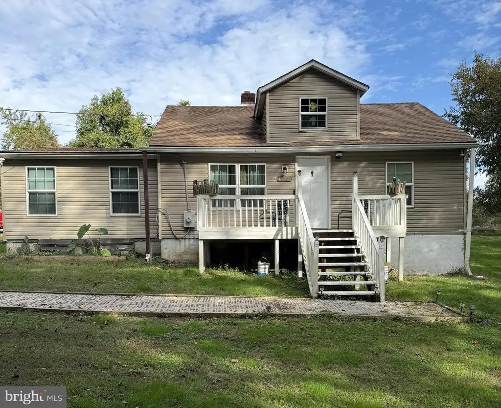 11008 Croom Rd, Upper Marlboro