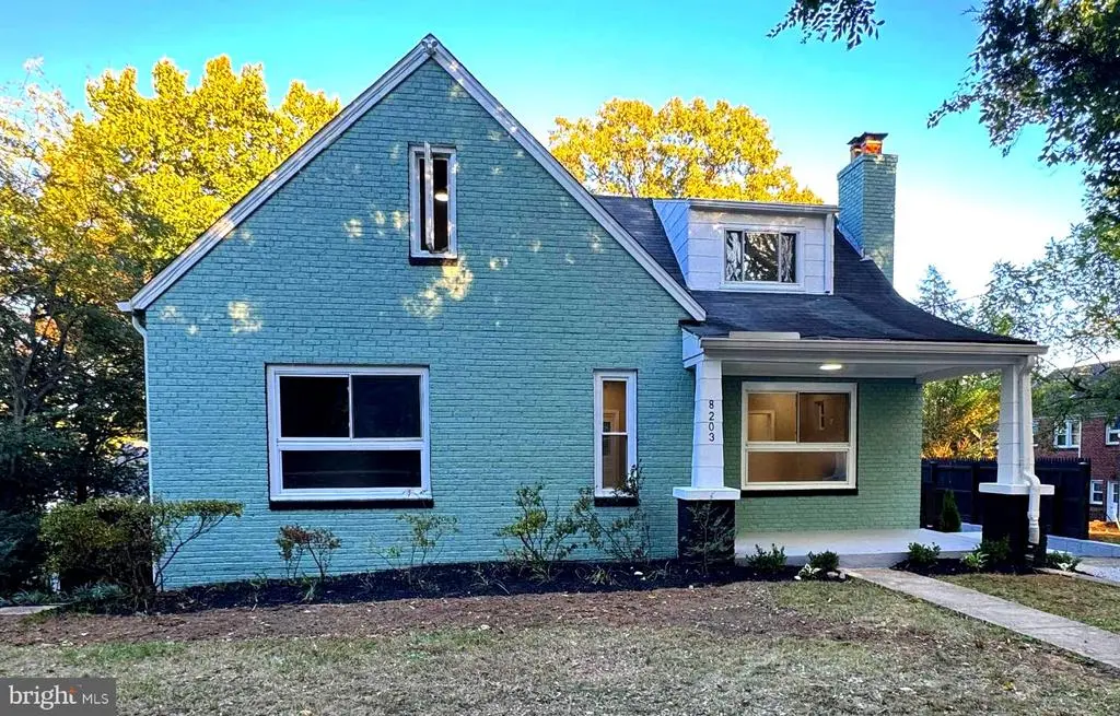 8203 Greenwood Ave, Takoma Park