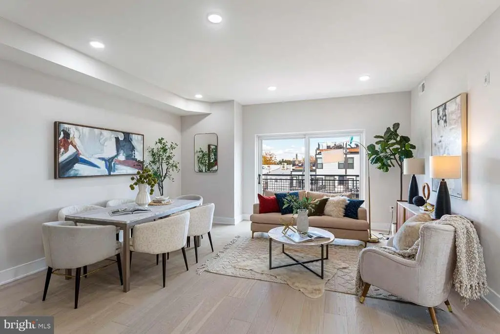 1516 East Capitol St Ne, WASHINGTON