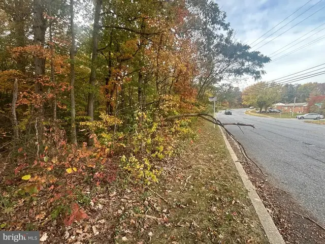 Bock Rd, Fort Washington
