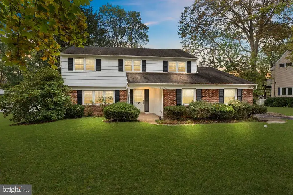 49 Highland Dr, YARDLEY