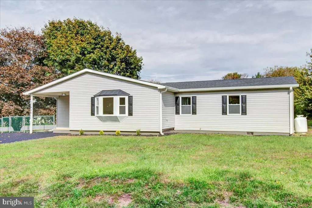 17804 Alpine Dr, Maugansville