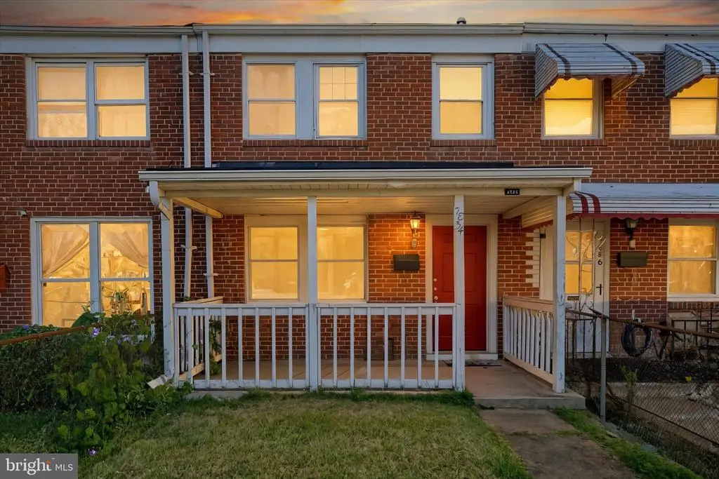 7834 St Claire Ln, Dundalk