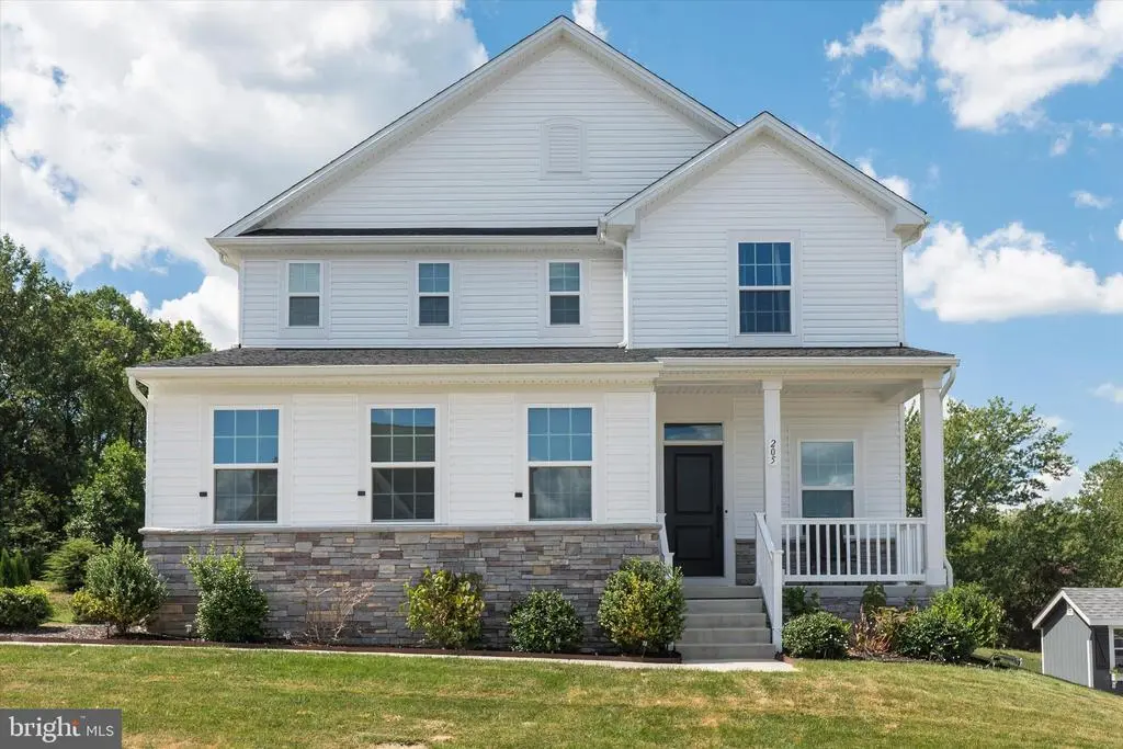 205 Sloan Dr, COATESVILLE