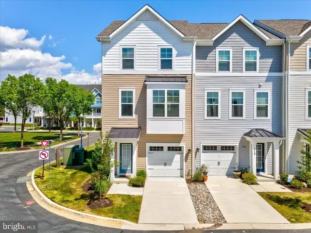 510 Marshy Cv, Cambridge