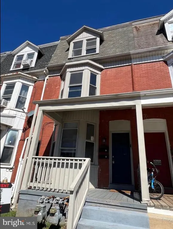 281 W Cottage Pl, York