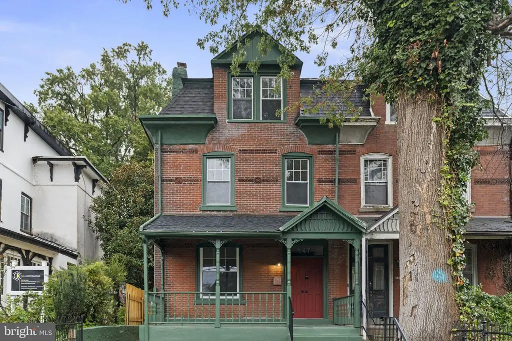 147 W Harvey St, PHILADELPHIA
