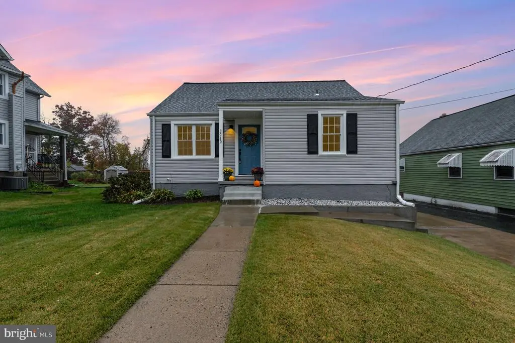 3010 California Ave, Parkville