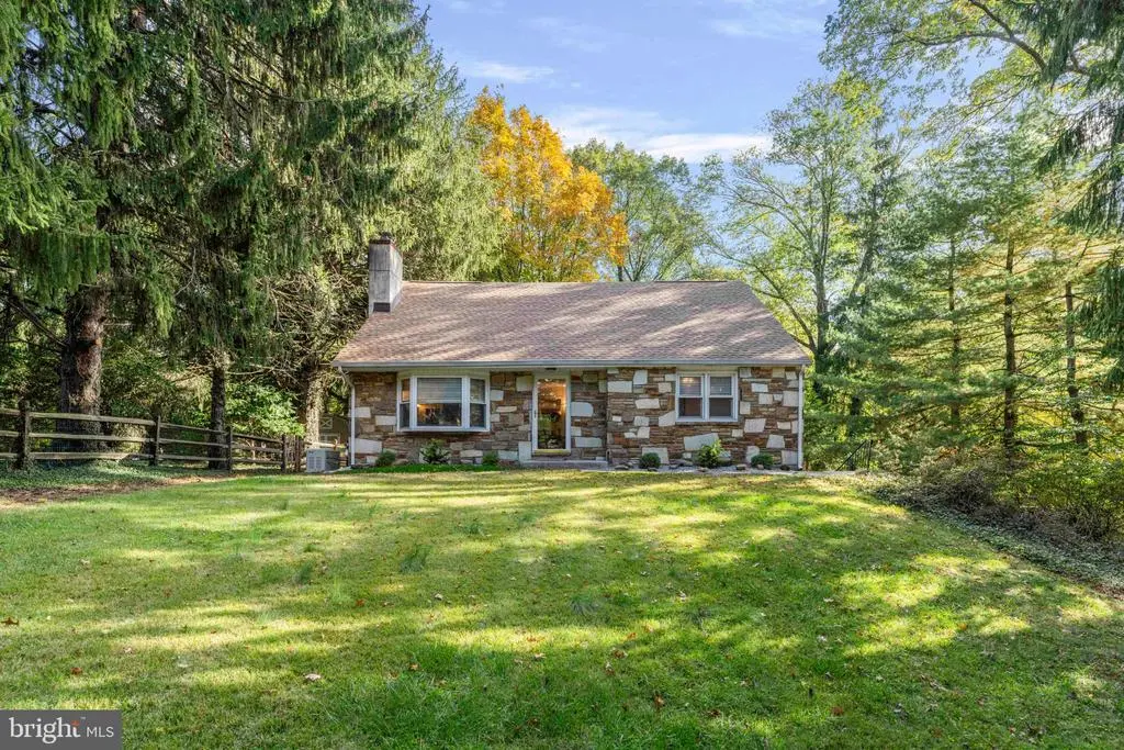 2455 Byberry Rd, HATBORO