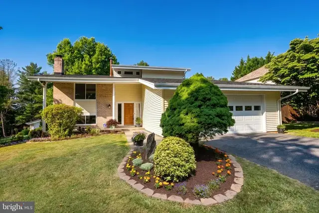 11112 Broad Green Dr, Potomac
