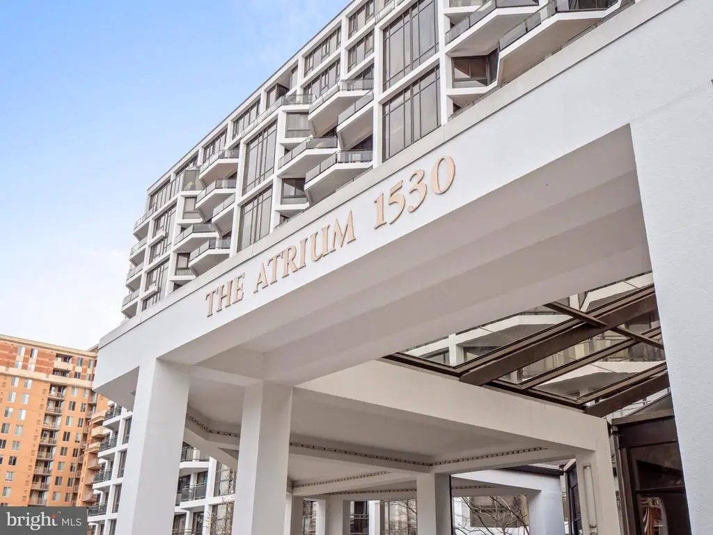 1530 Key Blvd #912, Arlington