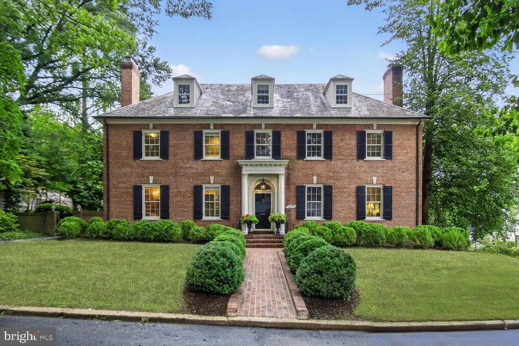 4920 Palisade Ln Nw, WASHINGTON