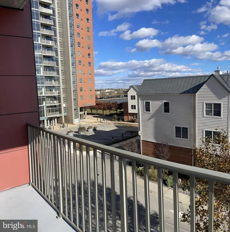 105-unit Christina Landing Dr #305, WILMINGTON