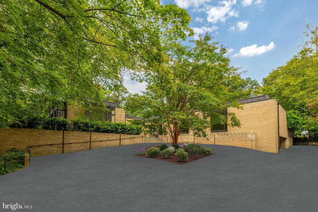 3003 Audubon Ter Nw, WASHINGTON