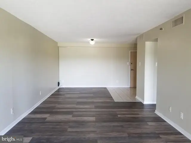 9200 Edwards Way #611, Hyattsville