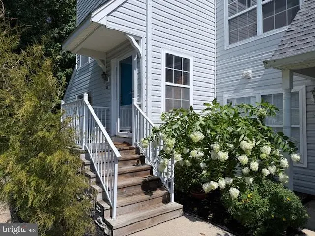 404 Quail Rd, Marlton