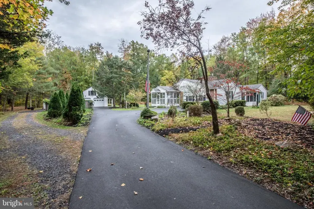 2265 Mill Hill Rd, QUAKERTOWN