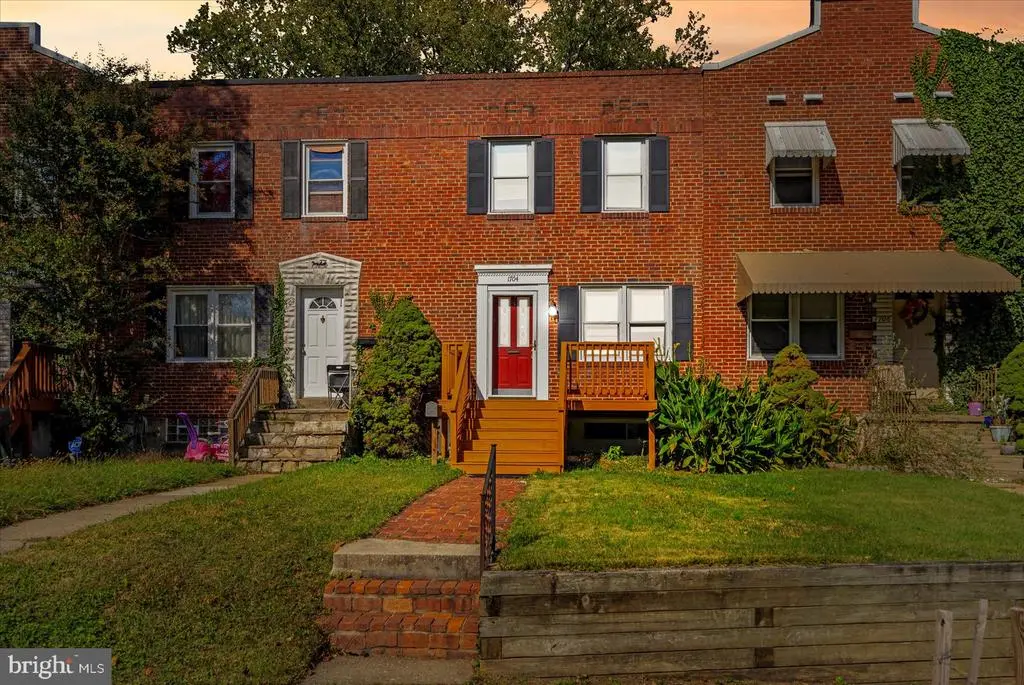 1704 Redwood Ave, Parkville