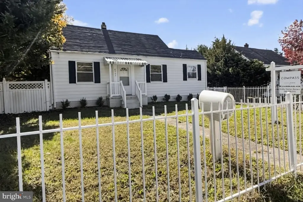 6705 Larkspur Rd, SUITLAND