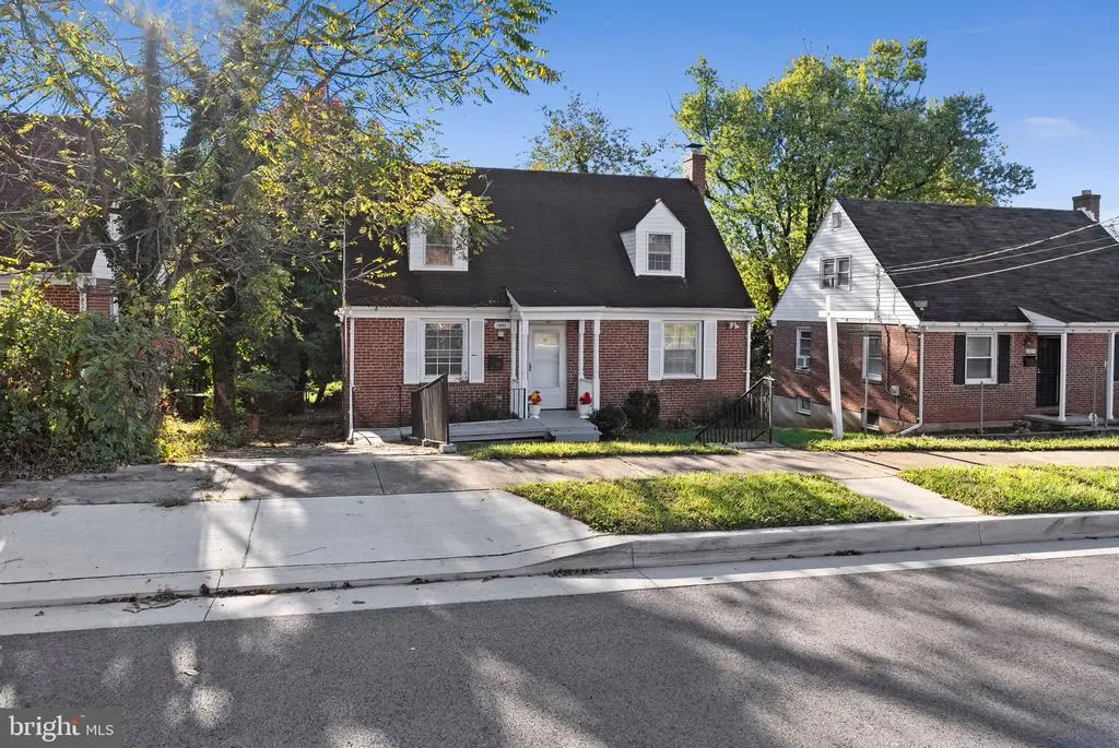 3805 Arbutus, Baltimore