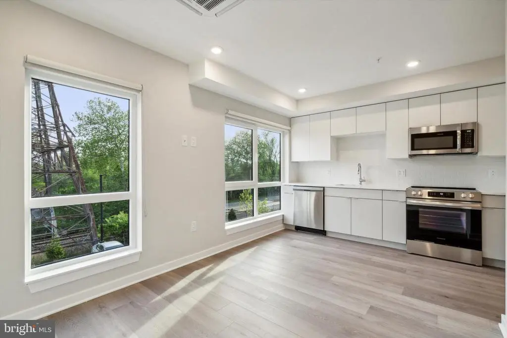 3449 Scotts Ln #a404, Philadelphia