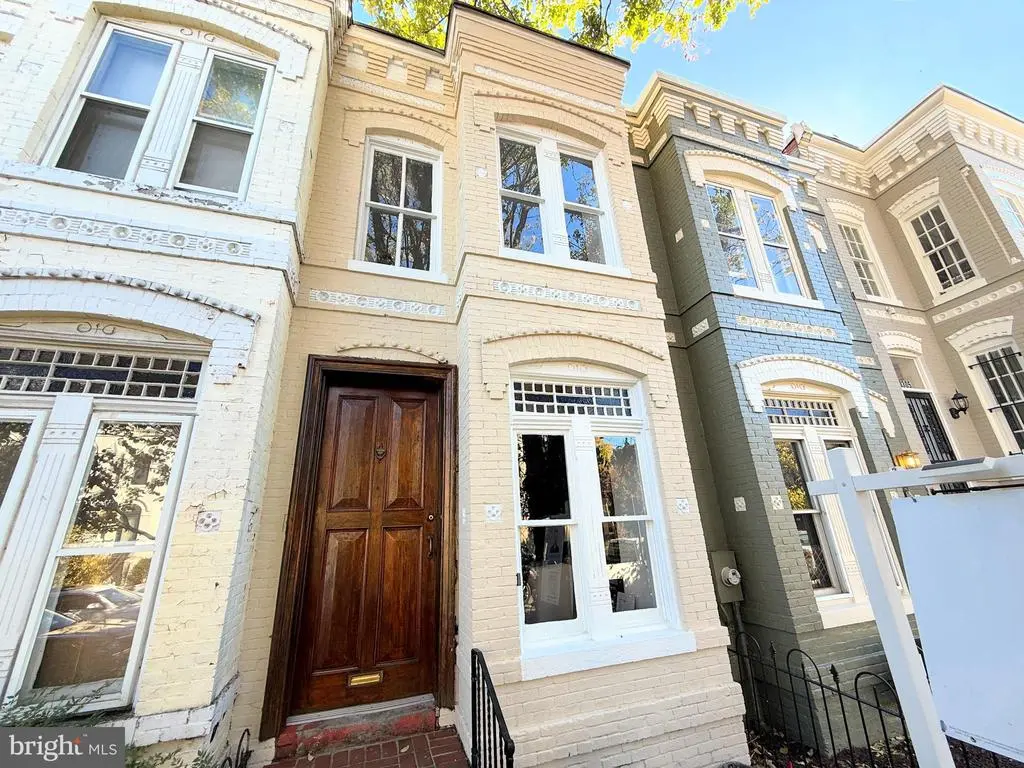 309 4th St Ne, WASHINGTON